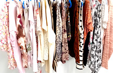Women tops bundle for sale  MIRFIELD