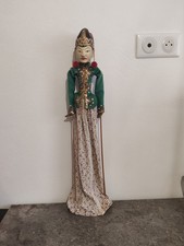 Poupée indonésienne. poupée d'occasion Poupée indonésienne. poupée d'occasion  Fayence