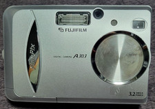 Fujifilm finepix a303 usato  Spedire a Italy