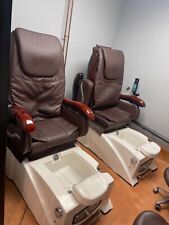 Two gently used d'occasion  Expédié en Belgium