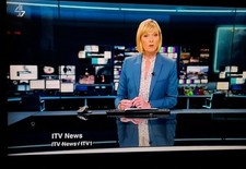 42lf7700 1080p lcd for sale  BARKING