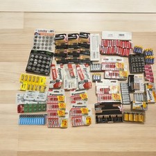 300 qty batteries for sale  WATFORD