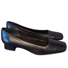 Etienne aigner woman for sale  Rochester