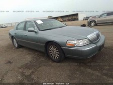 lincoln car 04 town for sale lincoln car 04 town for sale Nashua