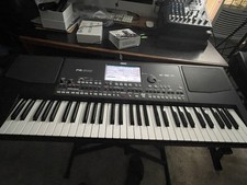 Korg pa600 con for sale  Marysville