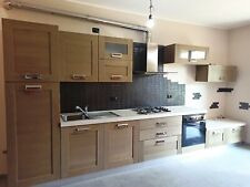 Cucina completa elettrodomesti usato  Seveso