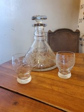 Belle carafe ancienne d'occasion  Versailles