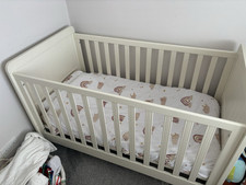 Mamas papas cot for sale  HORNCHURCH
