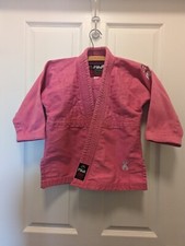 Usado, Kimono Fuji infantil Jiu-Jitsu (Jiu Jitsu Brasileiro) Kimono GI Rosa Tamanho C0 Câncer de Mama comprar usado  Enviando para Brazil