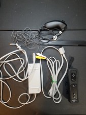 Wii equipment set for sale  Fenton