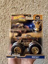 Hot Wheels Monster Truck Bigfoot Trophy Champions 50 Aniversario  segunda mano  Embacar hacia Argentina