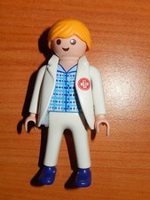 Personnage playmobil femme d'occasion  Riedisheim