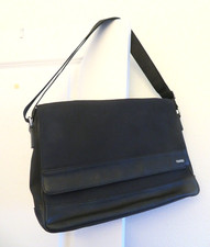 Usado, Nova sem etiquetas Calvin Klein bolsa messenger preta 15 X 11 X 3 polegadas alça ajustável comprar usado  Enviando para Brazil