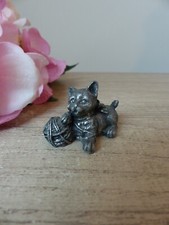 Figurine chat miniature d'occasion  Saint-Lambert-du-Lattay