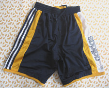 Short adidas marine d'occasion  Arles
