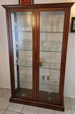 Hochwertiger vitrinenschrank k gebraucht kaufen  Bruckmühl