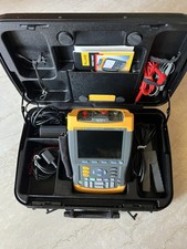 Oscilloscopio fluke 196c usato  Roma