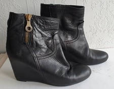 Bottines cuir noir d'occasion  Crouy