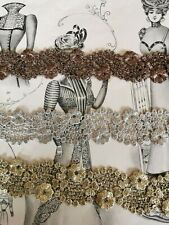 Dentelle brodee lame d'occasion Dentelle brodee lame d'occasion  Saint-Paul-Trois-Châteaux