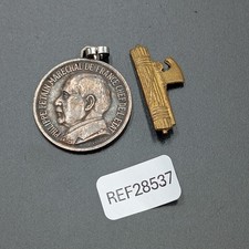 Petit lot insignes d'occasion  Saint-Jean-en-Royans