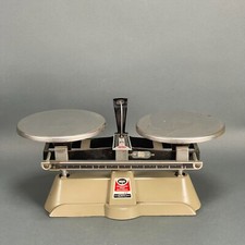 Usado, Vintage Anos 50 Anos 60 Ohaus Harvard Trip Balance Escala de Feixe Mecânico 2KG 5LB EUA comprar usado  Enviando para Brazil