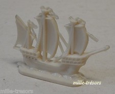 Figurine publicitaire bateau d'occasion  Ham