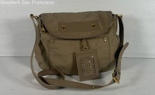 Bolsa tiracolo Marc By Marc Jacobs Taupe Preppy Legend Natasha alça ajustável comprar usado  Enviando para Brazil