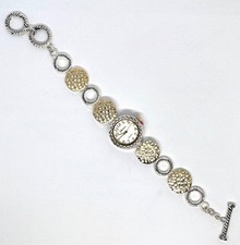 Pulsera Reloj Chapado en Plata y Oro con Batería Fresca Artículo #1076 segunda mano  Embacar hacia Mexico