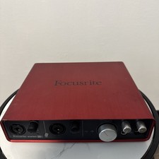 Focusrite scarlett 6i6 d'occasion  Expédié en Belgium