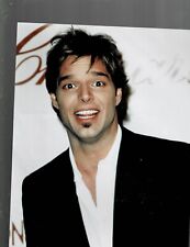 FOTO A COLOR 8X10 DE CERCA RICKY MARTIN segunda mano  Embacar hacia Argentina