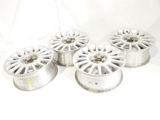 Usado, Conjunto de aro de 4 rodas 17x7,5 algumas pequenas erupções cutâneas fabricante de equipamento original 2004 2005 Ford Thunderbird  comprar usado  Enviando para Brazil