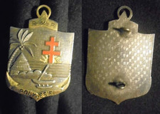 Insigne militaire régiment d'occasion  Meung-sur-Loire