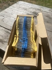 800 4k7 resistors for sale  MALVERN