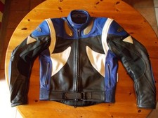 Blouson moto cuir d'occasion  Louvigné-du-Désert