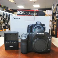 Used canon eos for sale  WATFORD