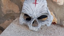 Maschera salmo usato Maschera salmo usato  Roma