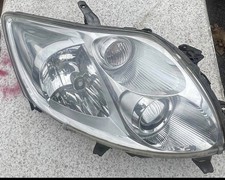 auris headlight for sale  LIVERPOOL