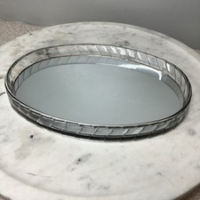 Bandeja oval espelhada acrílica vintage Vanity Lucite meados do século moderna, usado comprar usado  Enviando para Brazil