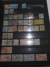 Lot 650 timbres d'occasion  Grièges