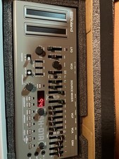 Sintetizador Roland SH-01A com caixa sintetizador boutique em estado perfeito comprar usado  Enviando para Brazil