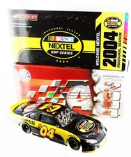 Carro de programa de temporada inaugural NEXTEL. Diecast escala 1-24 com dois autógrafos, usado comprar usado Carro de programa de temporada inaugural NEXTEL. Diecast escala 1-24 com dois autógrafos, usado comprar usado  Enviando para Brazil