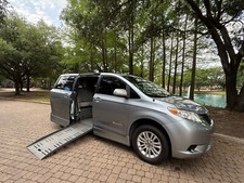 2011 toyota sienna for sale  Houston
