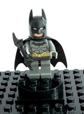LEGO DC Batman 2 - BATMAN DARK BLUISH GRAY SUIT GOLD BELT - sh0089, set 76012 comprar usado  Enviando para Brazil