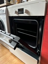 Cuisinière electrolux inducti d'occasion  Paris XVIII