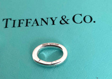 Berloque de anel de salto de mola com fecho oval prata Tiffany & Co para pulseira e colar comprar usado  Enviando para Brazil