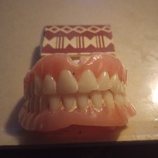 Juego completo de dentaduras postizas superiores e inferiores segunda mano  Embacar hacia Mexico