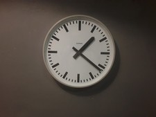 Orologio industriale parete usato  Brescia