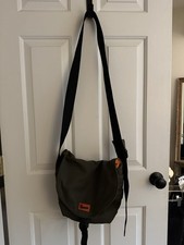 Crumpler quarfie green for sale  Hopkinton