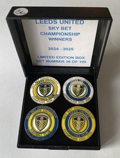 Leeds united badge for sale  THORNTON-CLEVELEYS