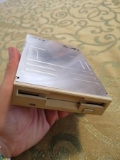 Floppy drive esterno usato  Fiumicino